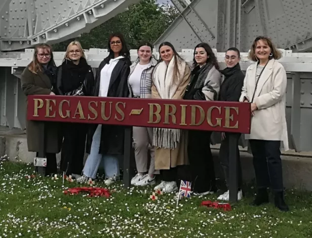 article-memorial-pegasus-TUNON-Caen