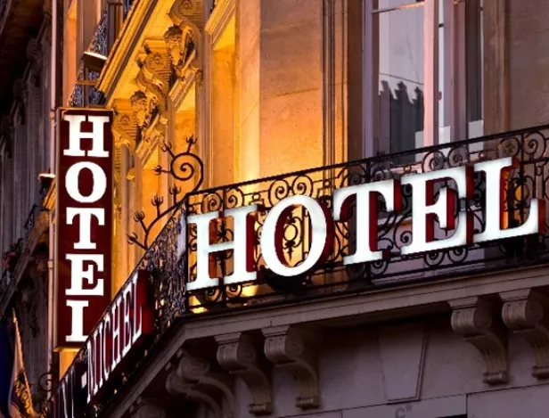 Bachelor-Hotellerie-Tunon-Angers